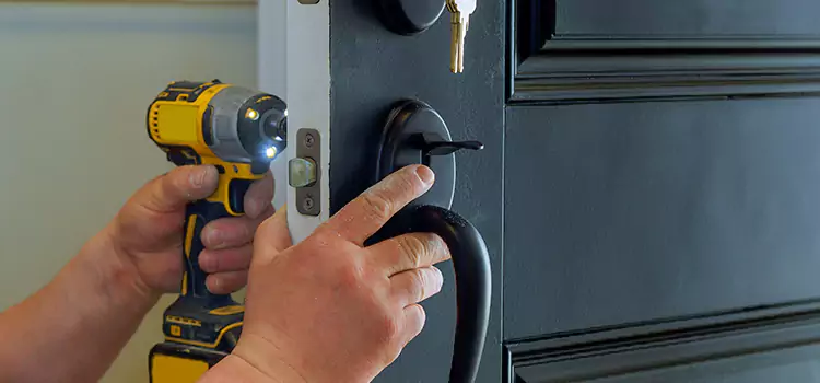 Locksmith Emergency Service Plum