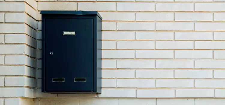 Mailbox Lock Repair Plum